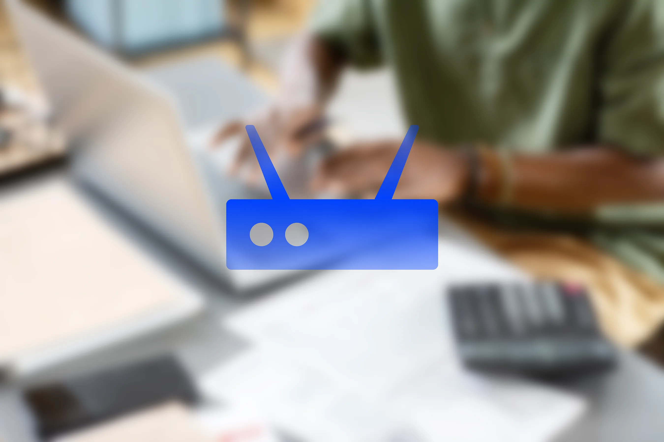 Broadband blurred small